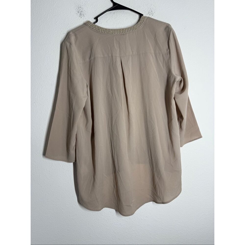H&M Women’s Chiffon Vneck Blouse Tan Size 14 - Picture 6 of 10